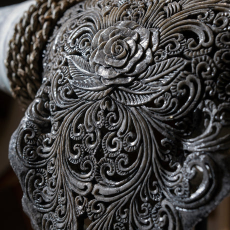 Hand Carved Longhorn Skull - Gray Predator