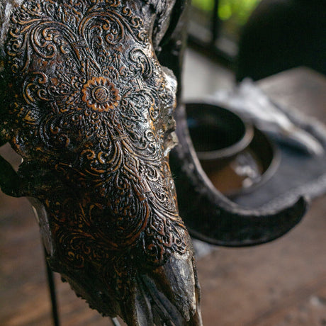 Hand Carved Ram Skull - Antique Gray Fine Line