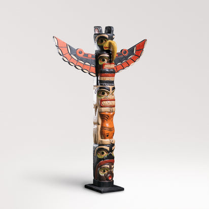 置物 Buffalo Bone Totempole 置物 Buffalo Bone Totempole Antique 1920s Northwest Coast Indian